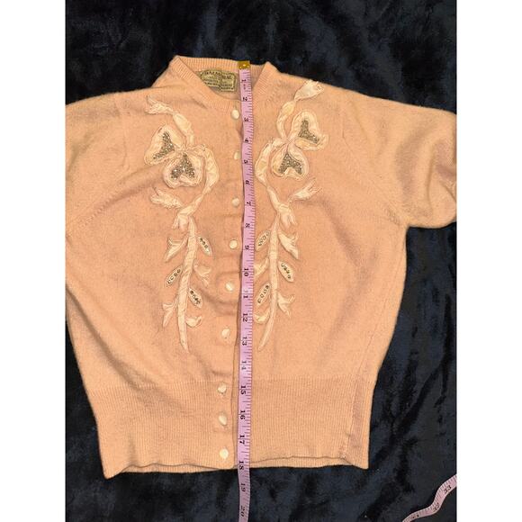 VINTAGE PEACH BALMORAL CASHMERE RHINESTONES & RIBBON TRIM CARDIGAN SWEATER - Picture 7 of 11